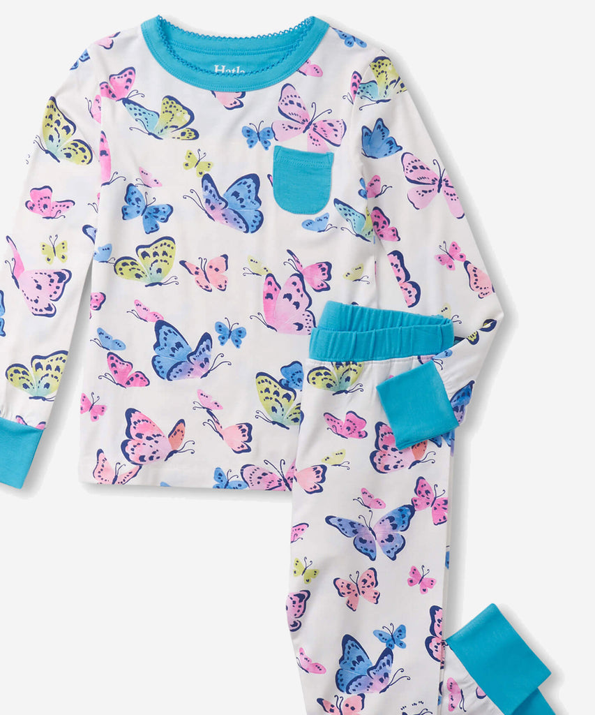 Details: Thanks to these silky soft bamboo pajamas, bedtime will be their new favourite time of day! Your little one will love the butterfly print and stretchy elastic waistband that will keep their sleeping comfortably all night long.  Color: White blue pink  Composition:  95% Viscose From Bamboo / 5% Spandex  cotton