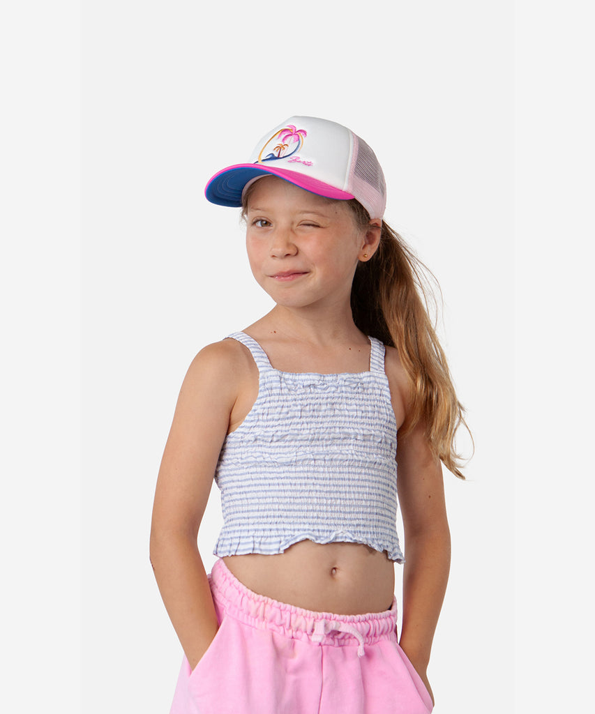 <strong>Details: </strong>The Surfie Cap is a baseball cap for kids with a summery embroidery on the front and mesh on the back. The cap has an adjustable closure at the back.&nbsp;<br><strong>Sizing:&nbsp;</strong><br><strong>53cm</strong> -&nbsp;Age: 4-8Y&nbsp;<br><strong>55cm</strong> - Age: 8Y and up&nbsp;<br><strong>Color:</strong> Hot pink&nbsp;&nbsp;<br><strong>Composition:</strong> 100% Polyester &nbsp;