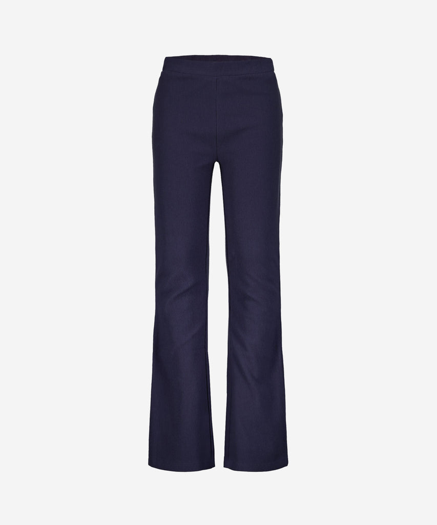 Details: Soft rib flair pants in heather blue with elastic waistband.   Color: Blue heather  Composition:  73% Cotton, 24% Polyester, 3% Elasthan  