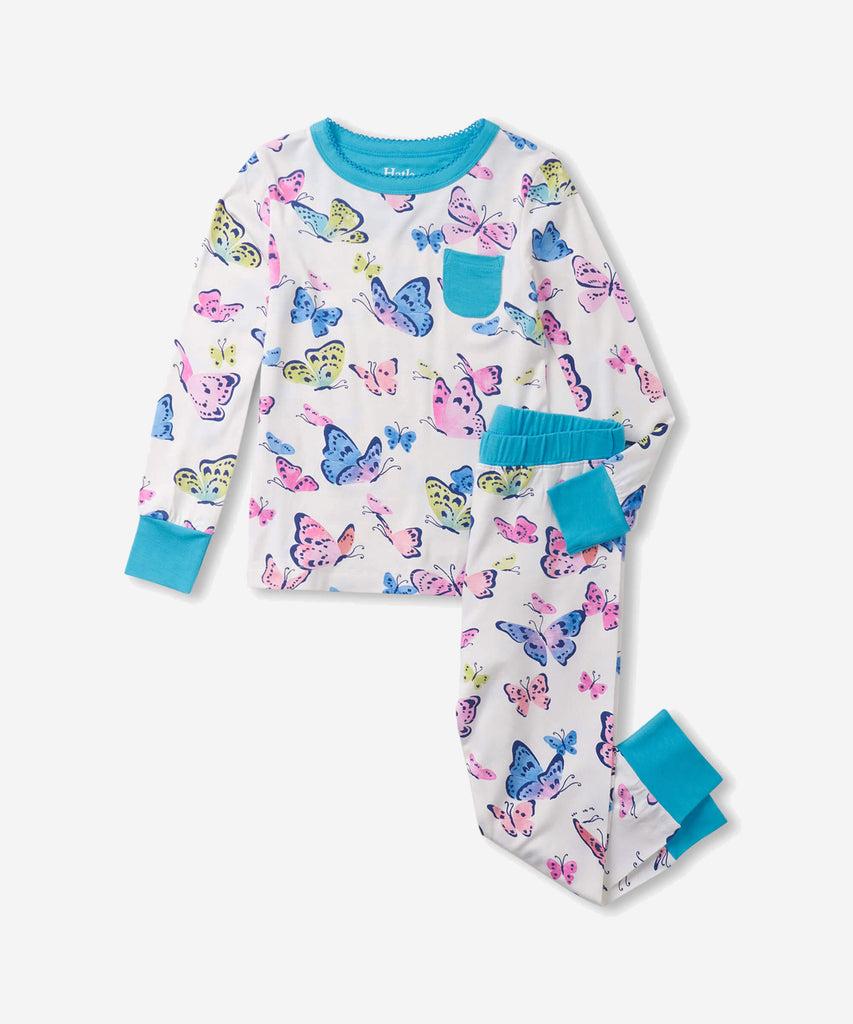 Details: Thanks to these silky soft bamboo pajamas, bedtime will be their new favourite time of day! Your little one will love the butterfly print and stretchy elastic waistband that will keep their sleeping comfortably all night long.  Color: White blue pink  Composition:  95% Viscose From Bamboo / 5% Spandex  cotton