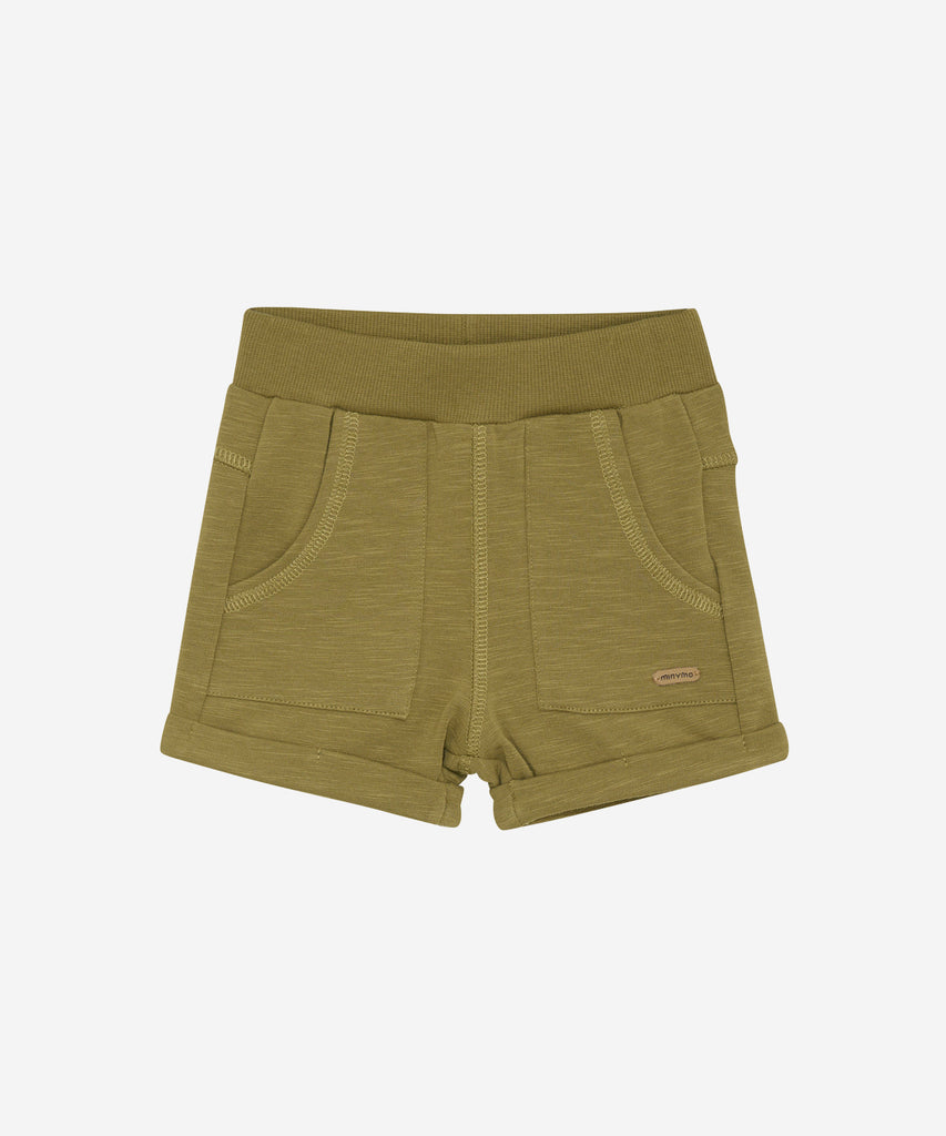 Details: These baby sweat shorts are both stylish and functional. Designed in a trendy olive green color, they feature convenient pockets and an elastic waistband for easy wear. Perfect for active little ones on the go.  Color: Olive  Composition:  95% Cotton/ 5% Elastane  