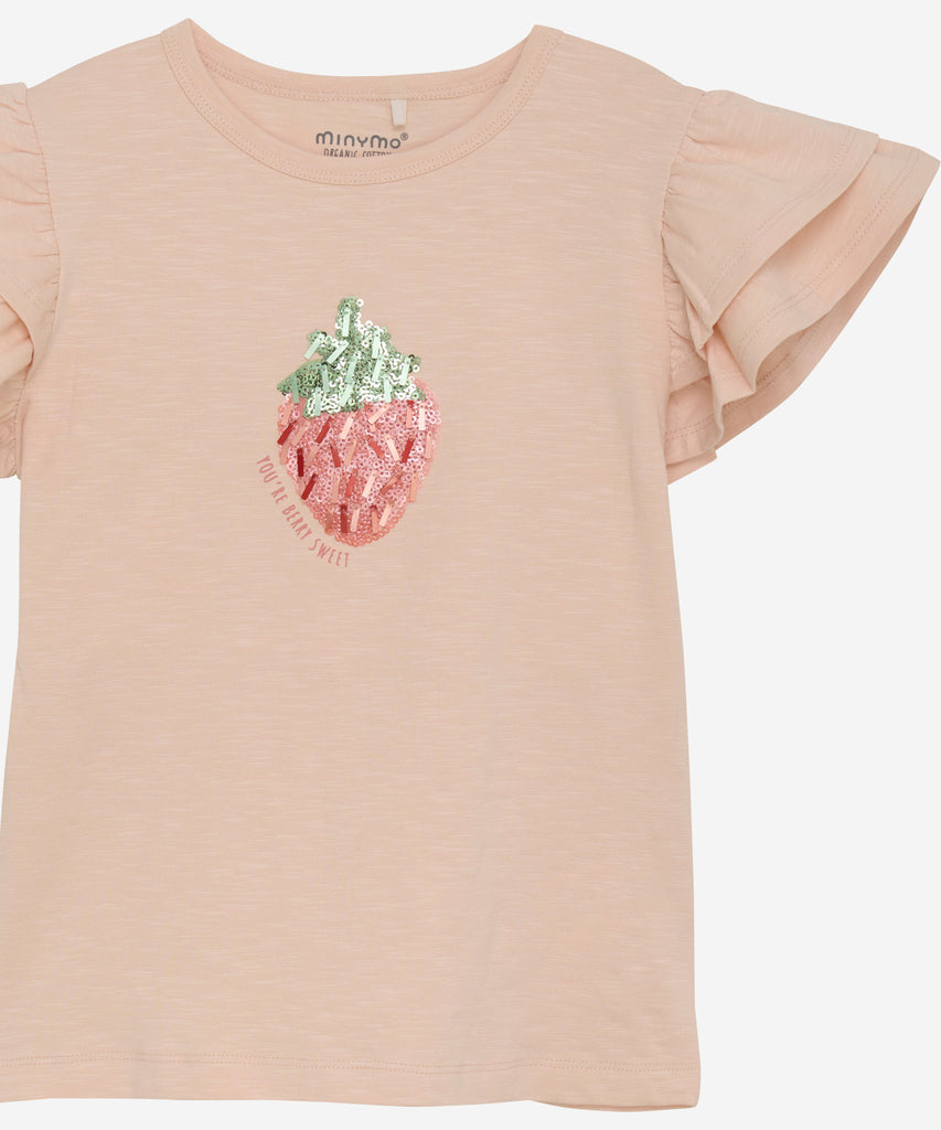 Details: Elevate your wardrobe with our T-Shirt Frills Sequin Strawberry Villa Rose. Made with a round neckline and adorned with a fun and flirty sequin strawberry print, this short sleeve t-shirt in villa rose is perfect for adding a touch of glamour to any casual outfit. Upgrade your everyday look with this stylish and playful t-shirt.  Color: Villa rose  Composition: Organic Singlejersey-slub yarn 95% Cotton/ 5% Elastane  