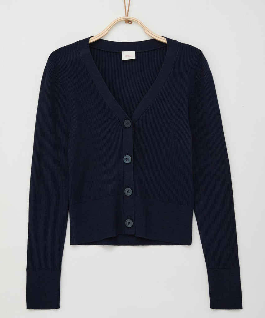 <strong data-mce-fragment="1">Details: </strong>This Teen Knit Button Cardigan in Navy Blue is perfect for adding a touch of style and warmth to any outfit. Crafted from high-quality, knitted fabric, this cardigan features a classic navy blue color and a convenient button closure. Stay cozy and chic with this must-have addition to your wardrobe.&nbsp;<br><strong></strong><strong>Color:</strong> Navy blue&nbsp;<br><strong>Composition:&nbsp;</strong> Summer 24 &nbsp;