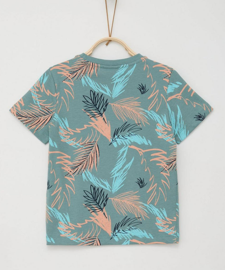 <strong data-mce-fragment="1">Details:&nbsp; </strong>Expertly crafted in a fresh dusty mint hue, this short sleeve t-shirt features a Tiger and leaves print. With a comfortable round neckline, it adds a touch of nature to any outfit. Tap into your wild side with this stylish and versatile t-shirt.&nbsp;<br><strong data-mce-fragment="1"></strong><strong data-mce-fragment="1"></strong><strong>Color:</strong> Dusty mint&nbsp;<br><strong>Composition:</strong> 100%CO &nbsp;