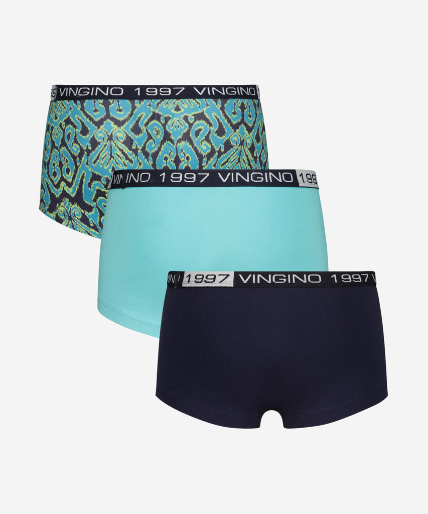 Details: Upgrade your underwear game with this 3-pack of hipster briefs featuring a vibrant deep dark blue fantasy color. Made for comfort and style, these briefs are perfect for everyday wear. Get a pack today and enjoy the ultimate combination of fashion and function.&nbsp;
Color: Deep dark blue&nbsp;
Composition:&nbsp; 95% Cotton / 5% Elastane &nbsp;