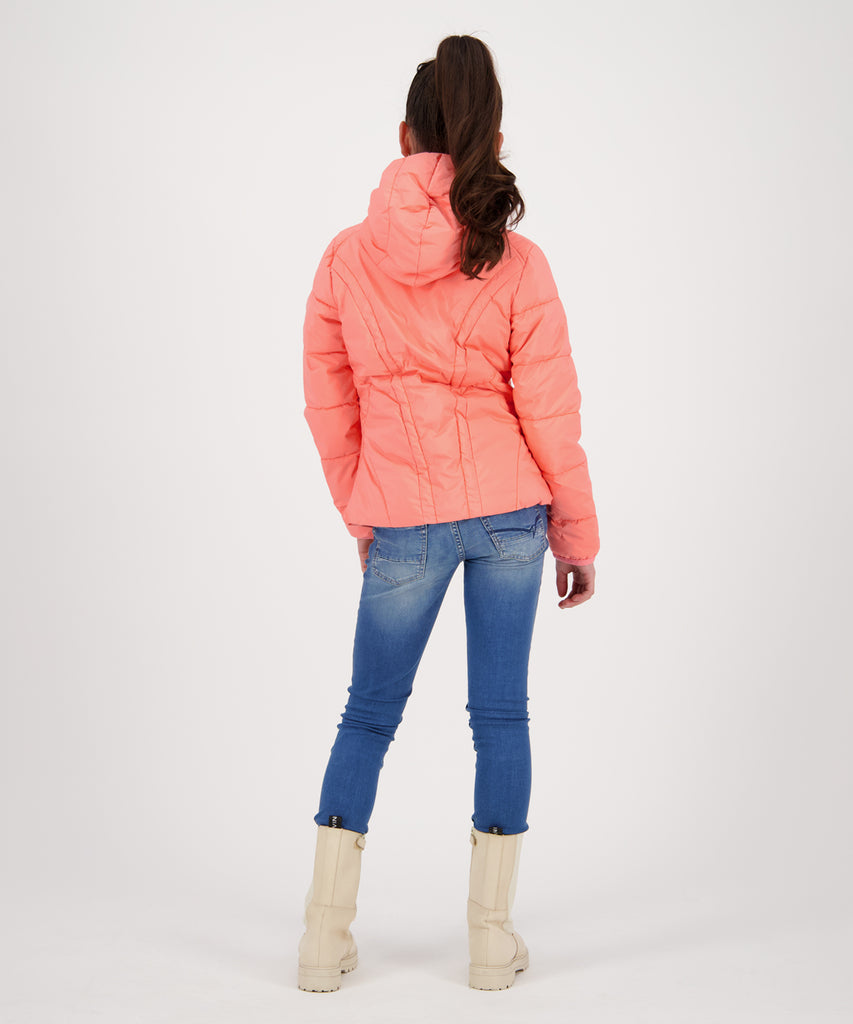 Details:  Stay stylish and protected from the elements with our Tamar Padded Spring Jacket in Coral Peach. Featuring a cozy padded design and a hood for added warmth, this jacket also boasts a convenient zip closure and water repellent material to keep you dry. Don't let unpredictable weather stop you from looking your best.  Color: Coral peach  Composition: 100% Polyester   
